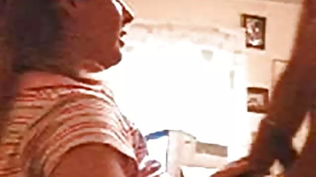 男は私の猫を剃る。 女性 の 為 の エッチ な 動画