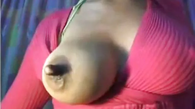 彼が噴出するまで、私はトニーのペニスを性交します！ 素人 女性 の セックス 動画