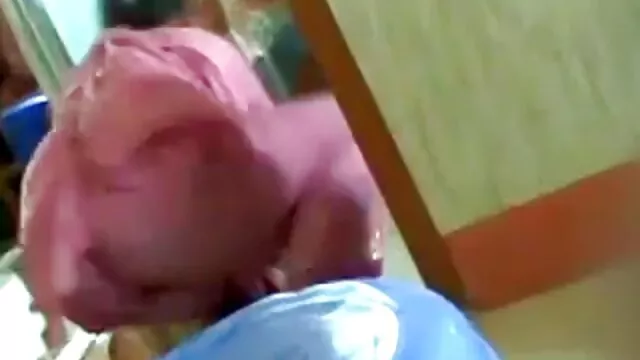 キューバ輸出は大きな黒いコックでケージゲームに勝つ！ 大人 の 女性 エロ 動画