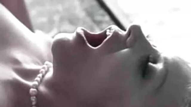 TuVenganza-完璧なお尻ラティーナコロンビア女の子攻略彼女の熱い同僚 女性 が 見る エッチ 動画