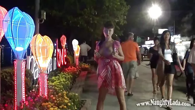 わんぱく女子高生が好きなきゃいます。 女の子 h 動画
